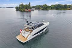 2023 Princess V50 Deck Saloon "Subtle Art" photo 4