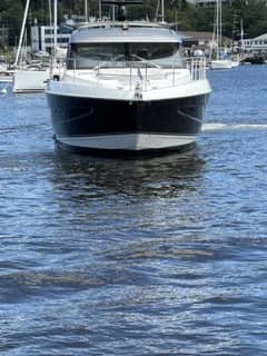 2020 Riviera 4800 Sport Yacht photo 6