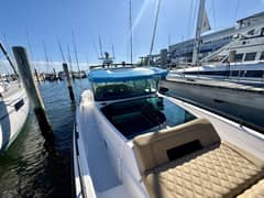 2021 Axopar 37 XC Cross Cabin "Cielo" photo 6