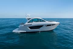 2025 Cruisers Yachts 50 Cantius photo 4