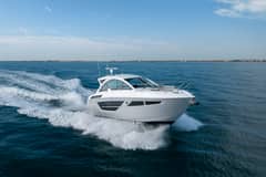 2025 Cruisers Yachts 50 Cantius photo 3