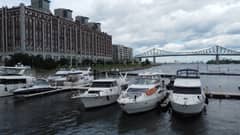 2007 Cruisers Yachts 455  Express Motoryacht photo 2
