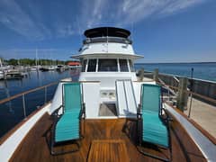 1976 Chris-Craft Roamer 60 photo 8