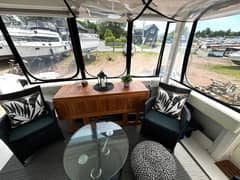1999 Silverton 453 Motor Yacht photo 6