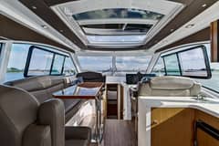 2016 Cruisers Yachts photo 9