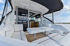 2016 Cruisers Yachts photo 7