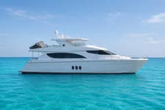 2013 Hatteras 80 Motor Yacht "WENDY I" photo 2