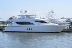 2013 Hatteras 80 Motor Yacht "WENDY I" photo 3