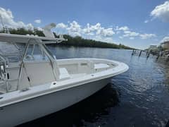 2013 Invincible 36 Open Fisherman "Line Holder" photo 4