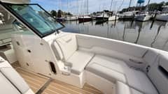 2026 Tiara Yachts 34 LX photo 7
