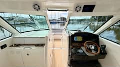 2026 Tiara Yachts 34 LX photo 9