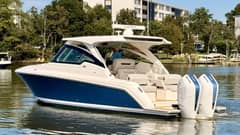 2026 Tiara Yachts 34 LX photo 4