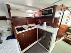 2020 Pursuit 385 Offshore photo 7