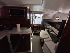 2020 Pursuit 385 Offshore photo 8