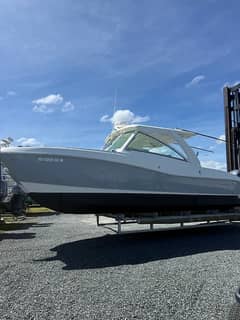 2019 World Cat 320 DC "Reel Calling" photo 1