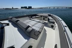 2021 Boston Whaler 420 Outrage "Da Wetta Da Betta" photo 9