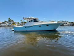 2018 Tiara Yachts 4300 Open photo 2