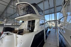 2007 Meridian 411 Sedan photo 4