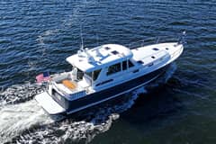 2022 Sabre 48 Salon Express photo 6
