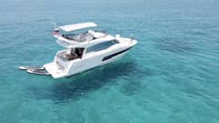 2022 Prestige 460 photo 1