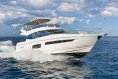 2015 Prestige 550 photo 3