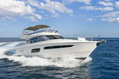 2015 Prestige 550 photo 4