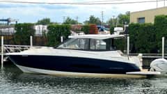 2023 Regal 36 XO photo 1