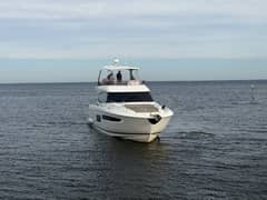 2015 Prestige 550 photo 3