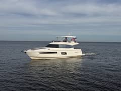 2015 Prestige 550 photo 2