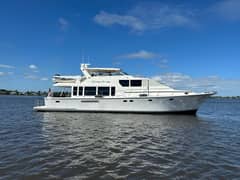 2001 Pacific Mariner 65 Motor Yacht "Lucky Lucky" photo 1