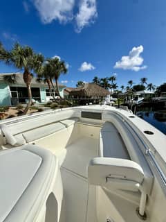 2021 Cobia 350 photo 4