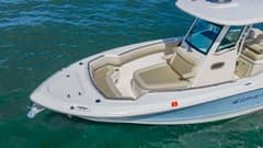 2019 Boston Whaler 280 Outrage "Sapphire Wasabi" photo 4