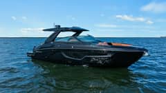 2022 Cruisers Yachts 34 GLS photo 1