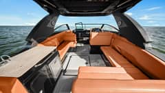 2022 Cruisers Yachts 34 GLS photo 3