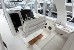 2023 Boston Whaler 350 Realm "T/T Figaro" photo 1