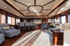 2004 Trinity Yachts photo 3