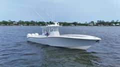 2017 Yellowfin 36 Offshore photo 2