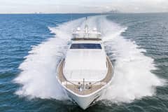 2016 Ferretti Yachts Custom Line photo 3