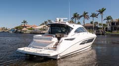 2014 Sea Ray Sundancer 510 "Knot Normal" photo 6