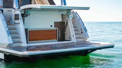 2020 Ocean Alexander 84R photo 4