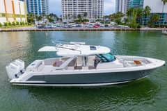 2024 Tiara Yachts 43 LS "Nailed It" photo 2