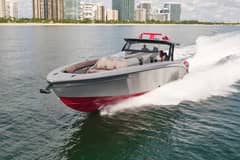 2024 Midnight Express 52 Vitesse "MR. LUCKY" photo 2
