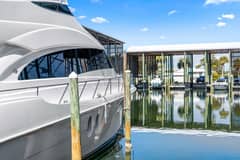 2013 Hatteras 60 Motor Yacht "Elsewhere" photo 8