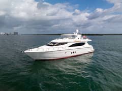2005 Hatteras 80 Motor Yacht "OUTRAGEOUS" photo 4