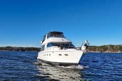 2001 Carver 570 Voyager Pilothouse "Over And Out" photo 8