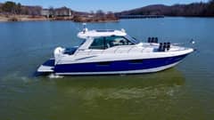 2012 Cruisers Yachts 48 Cantius "Radical Physics" photo 2