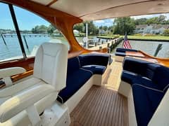 2013 Hinckley Talaria 34 "Halcyon" photo 7