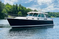 2025 Sabre 48 Salon Express "Peregrine" photo 2