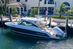 2024 Tiara Yachts 34 LX "TINKER'S TOYE" photo 3