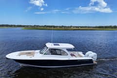 2022 Southport 33 DC "Miss Sue" photo 9